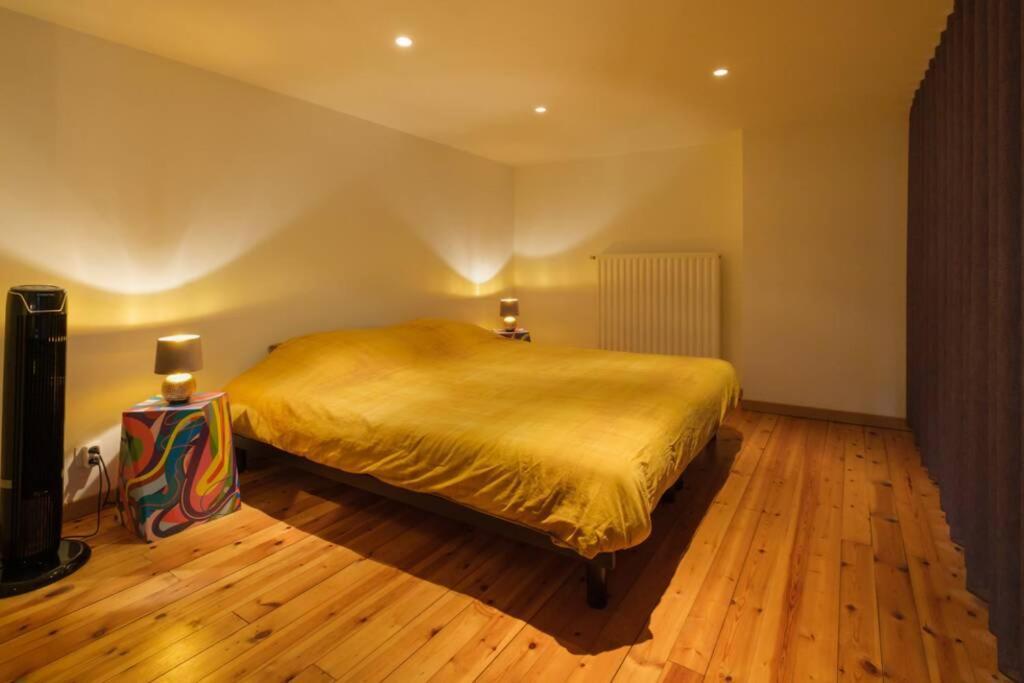 Ferienwohnung Duplex In Historical Centre With Private Courtyard Antwerpen Exterior foto